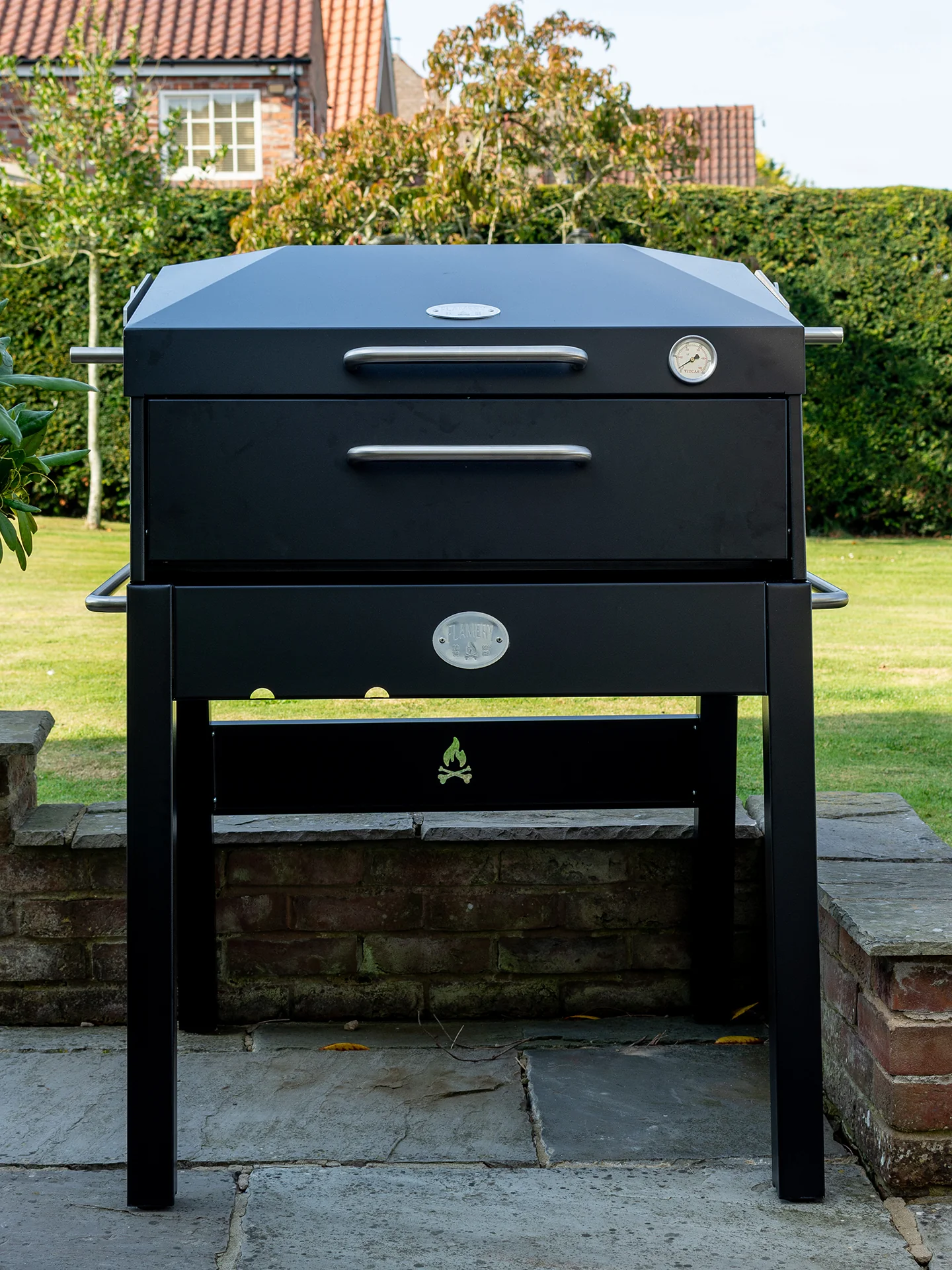 Flamery Small Asado Pro 1.1 Grill on Stand