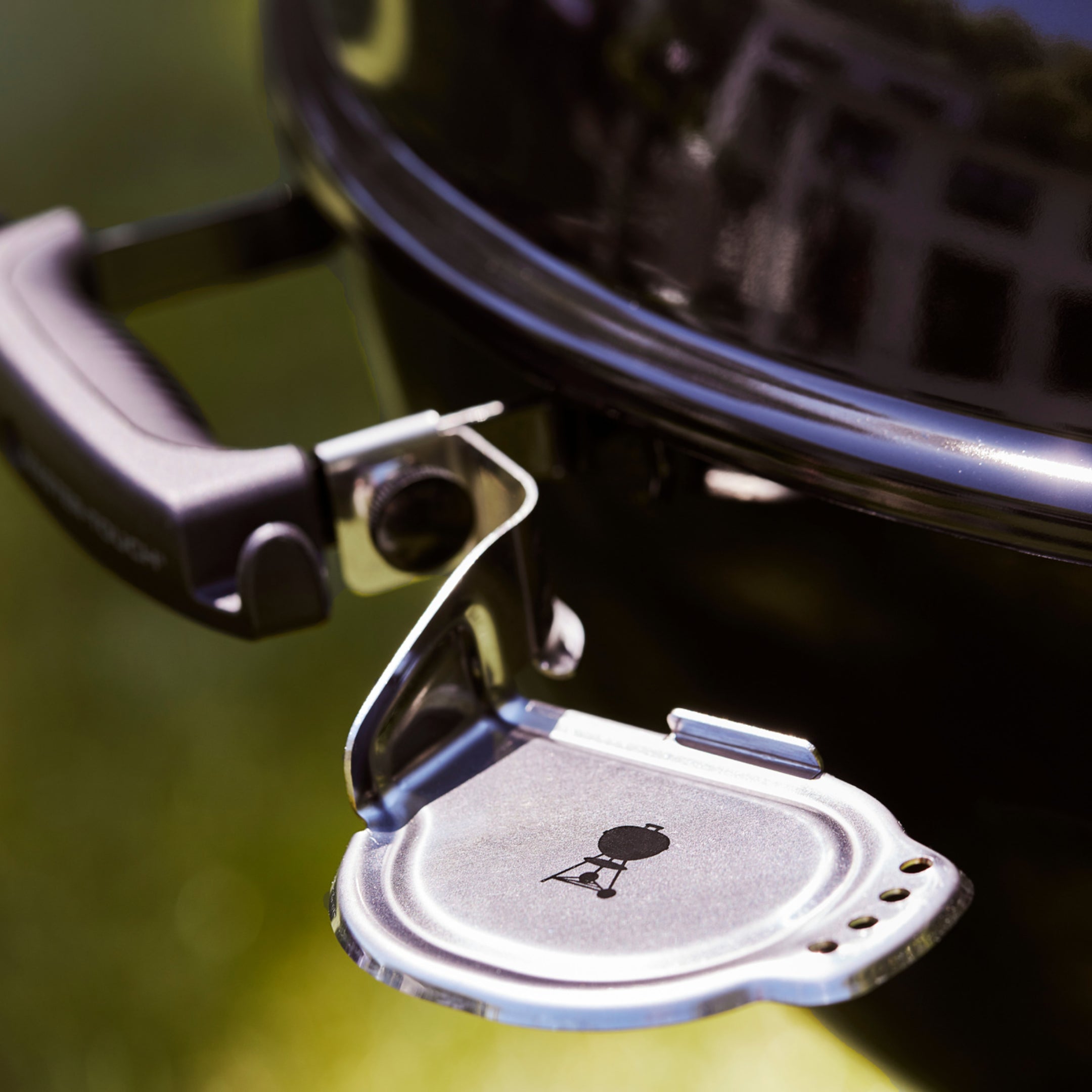 Weber Master-Touch E-5750 Black 57cm GBS