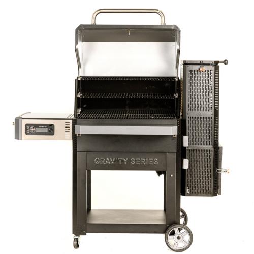 Masterbuilt Gravity Series 1050 Digital Charcoal Grill and Smoker